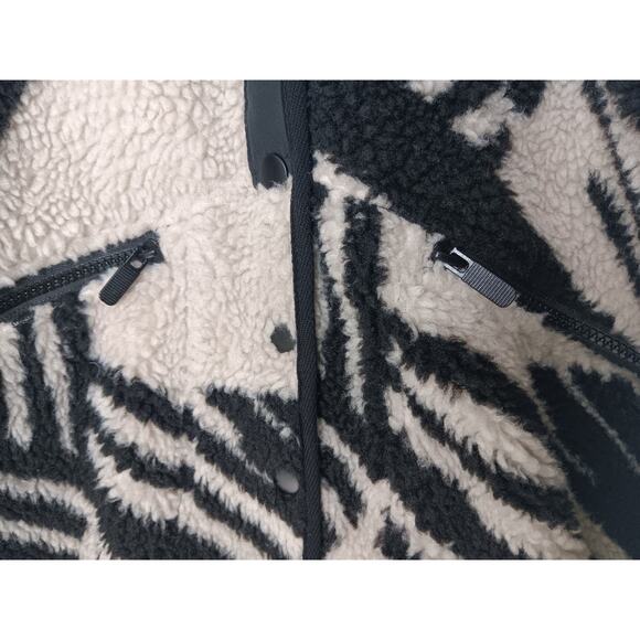 ELAN Oversized Soft Cozy Printed Sherpa Jacket SZ M - Picture 10 of 16